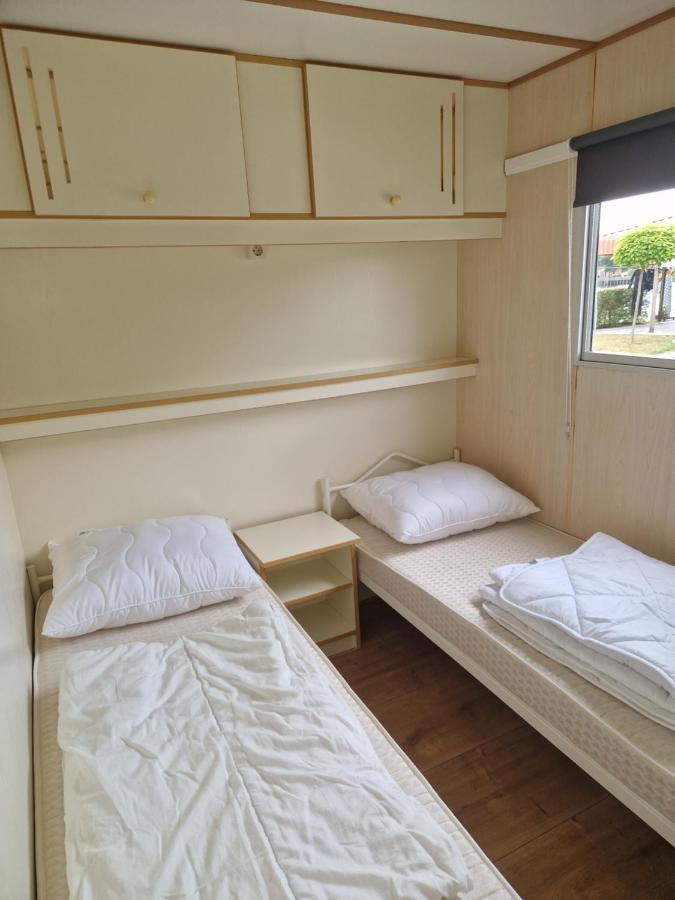 Chalet Veenmeer Tynaarlo エクステリア 写真